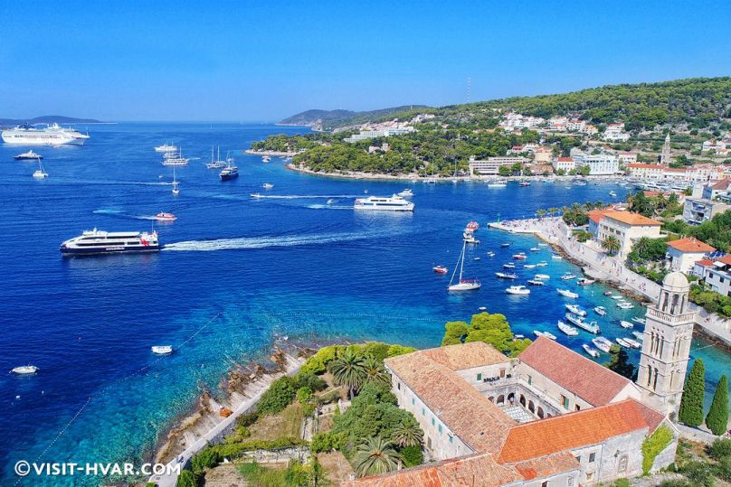 Grad-Hvar-5e34097062ea3303254931_big